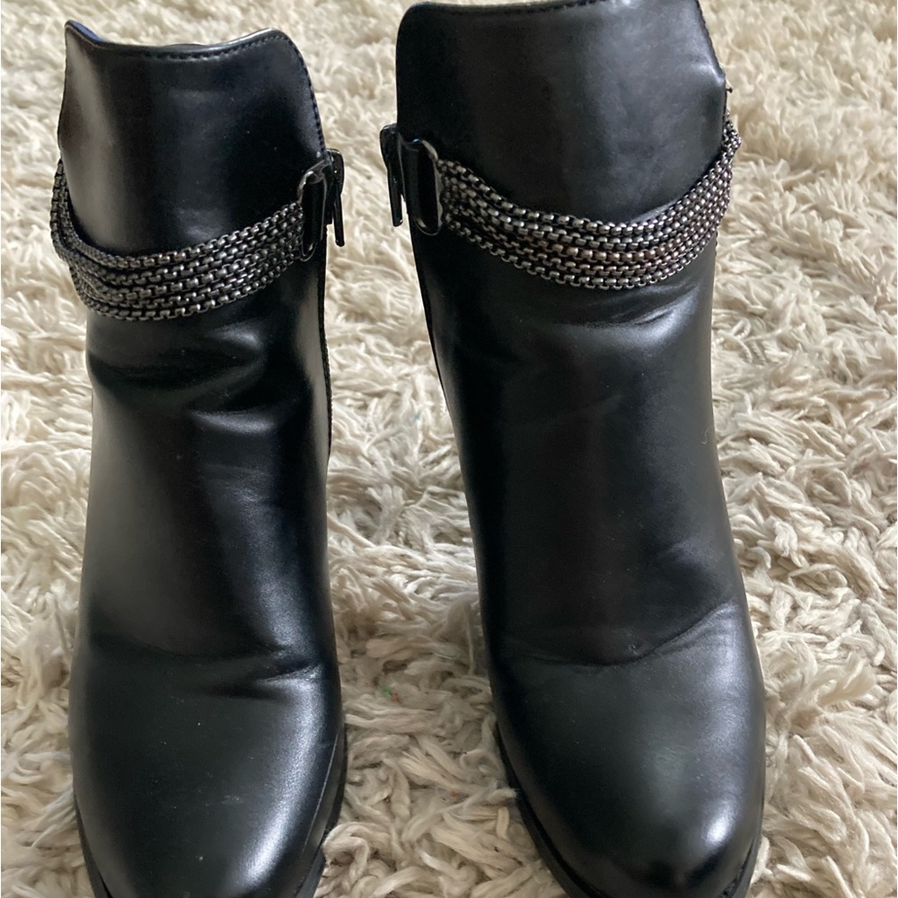 Ankle boots